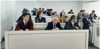 МУКАММАЛГАРДОНИИ СИЁСАТИ ПУЛӢ