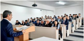 Семинари илмӣ-амалии декани факултети молиявию иқтисодӣ д.и.и., профессор Шамсов И.С.